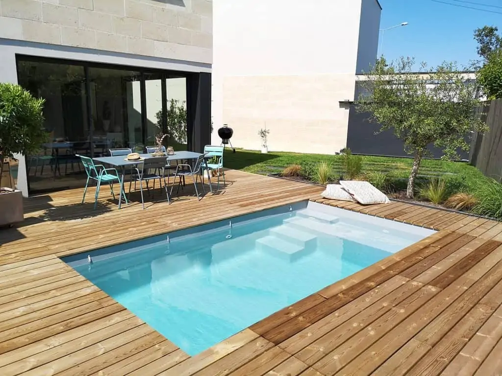 rhodos-wellness-plunge-pool-zwembad